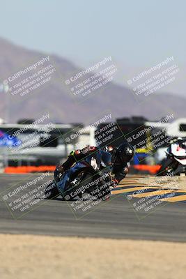 media/Jan-14-2024-SoCal Trackdays (Sun) [[2e55ec21a6]]/Turn 16 Set 1 (1115am)/